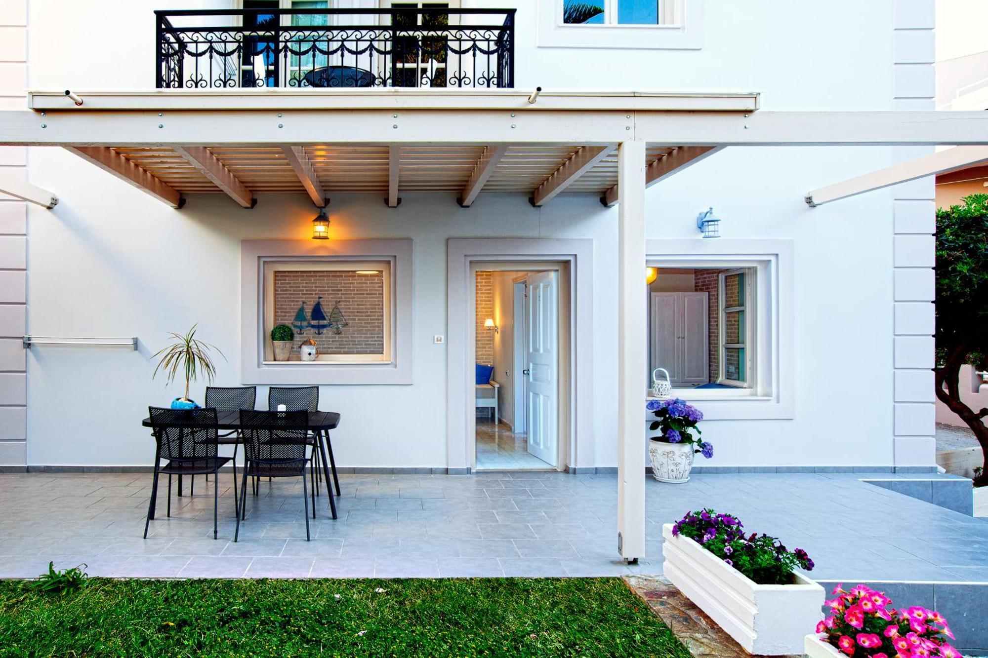 Alkionides Seaside Hotel Platanias  Bilik gambar